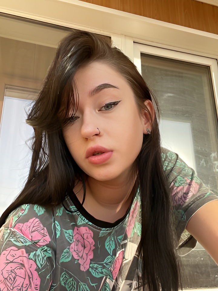 Алла привлекальеная девушка из Соснового бора цена от 1500 руб