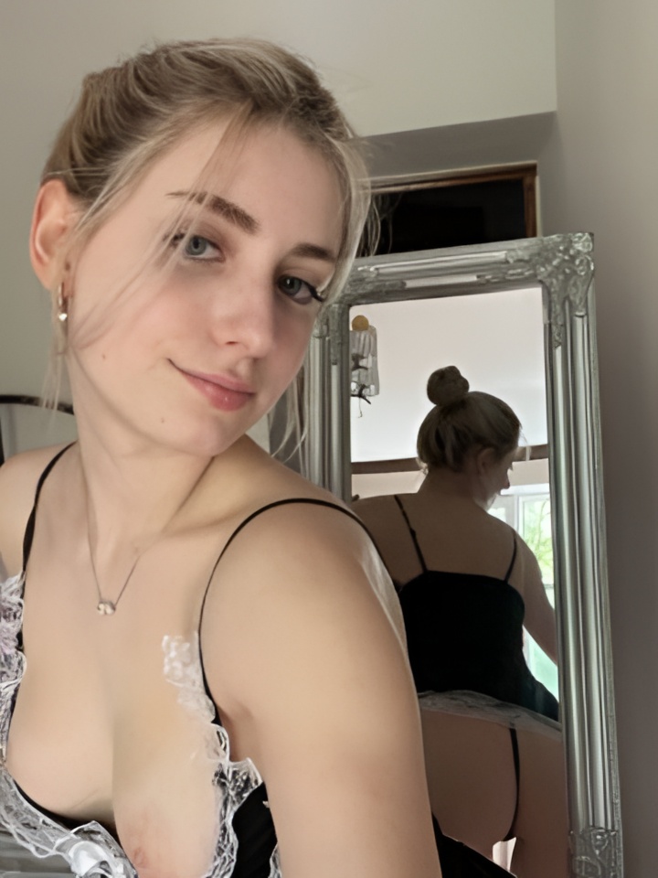 Марина привлекальеная девушка из Соснового бора цена от 1500 руб