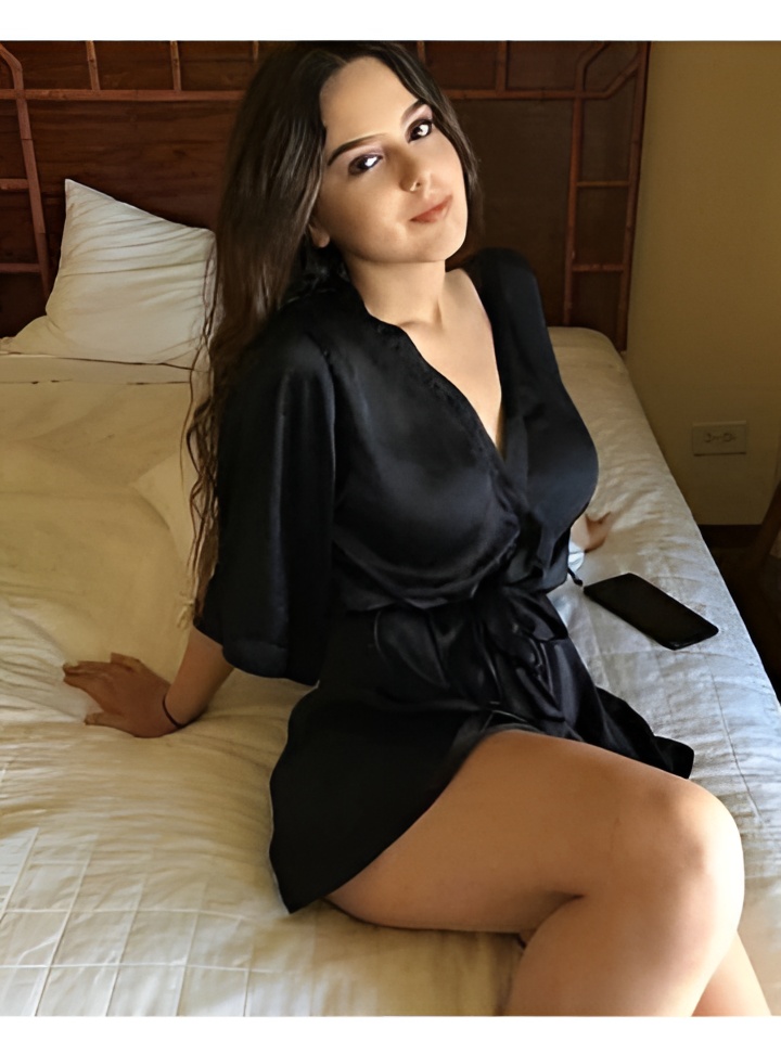 Тая привлекальеная девушка из Соснового бора цена от 2000 руб