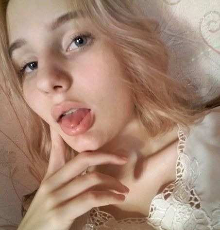 Настя привлекальеная девушка из Соснового бора цена от 3000 руб