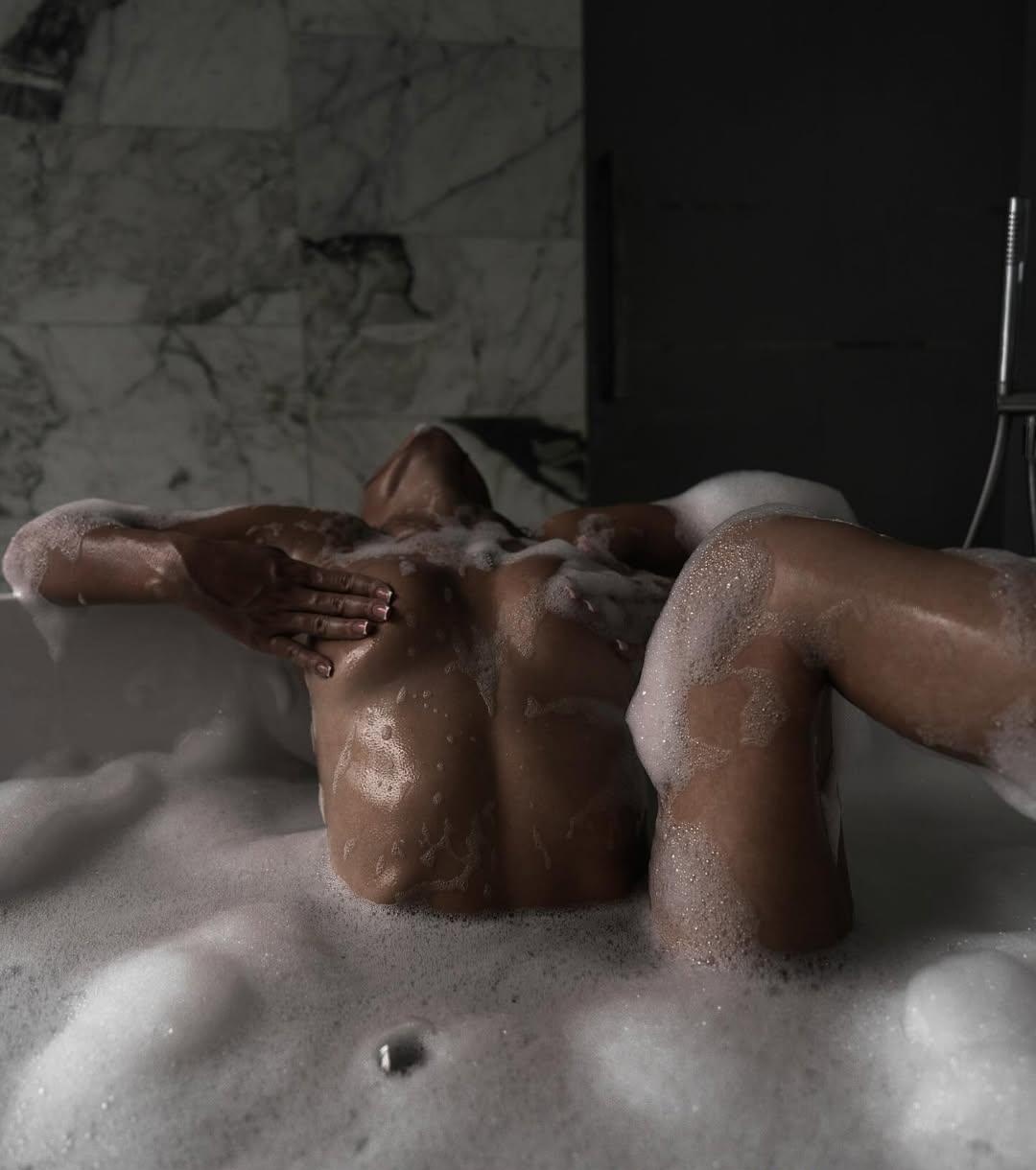 Саша привлекальеная девушка из Соснового бора цена от 7000 руб