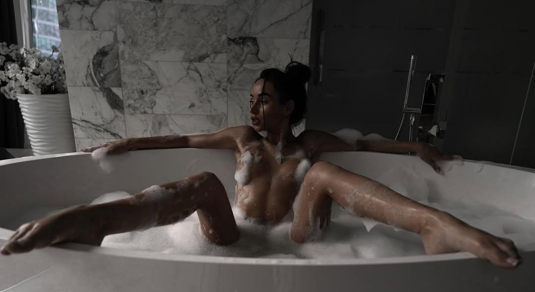 Индивидуалка Саша, доступна для личного знакомства от 7000 руб