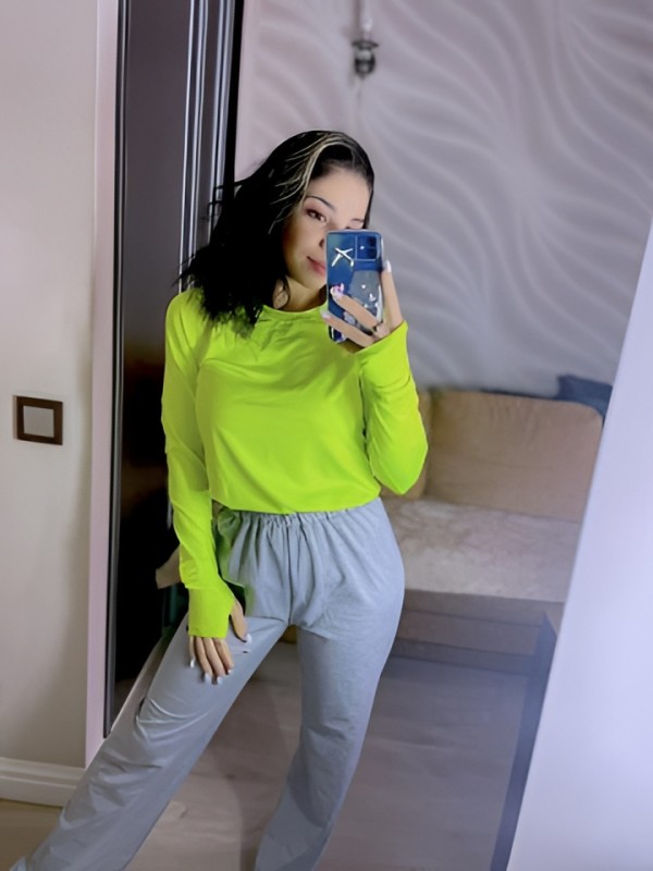 Дарья привлекательная девушка из Соснового бора цена от 2500 руб